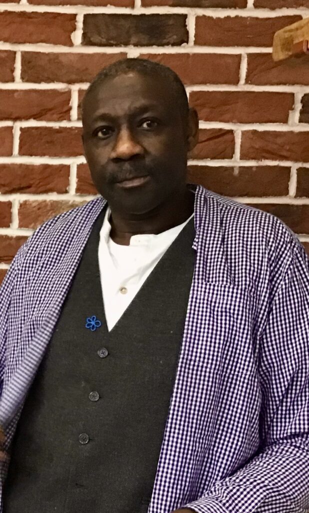 Ronald Amanze